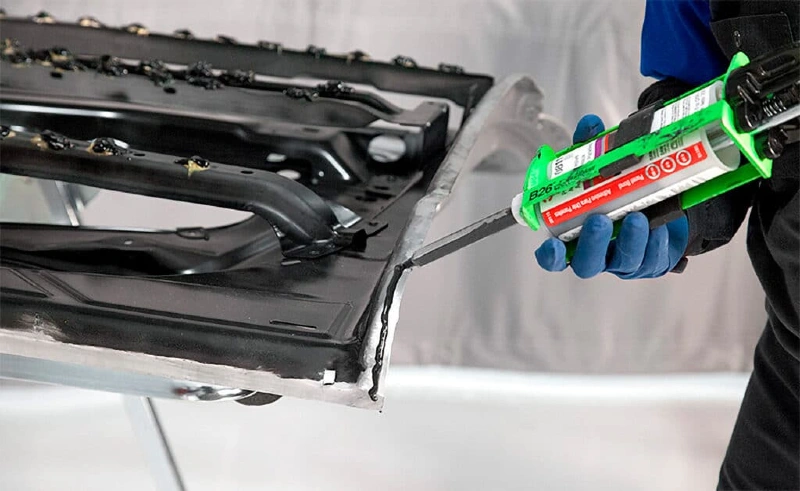 Hybrid bonding trong sản xuất, lắp ráp ô tô